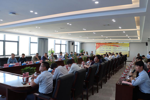 公司成功舉辦銅尾礦做道路材料應用技術現(xiàn)場推介會 公司成功舉辦銅尾礦做道路材料應用技術現(xiàn)場推介會